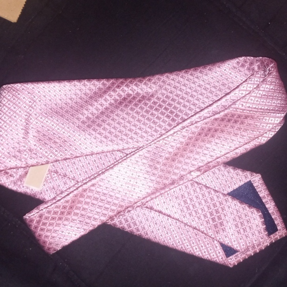 Men's tie